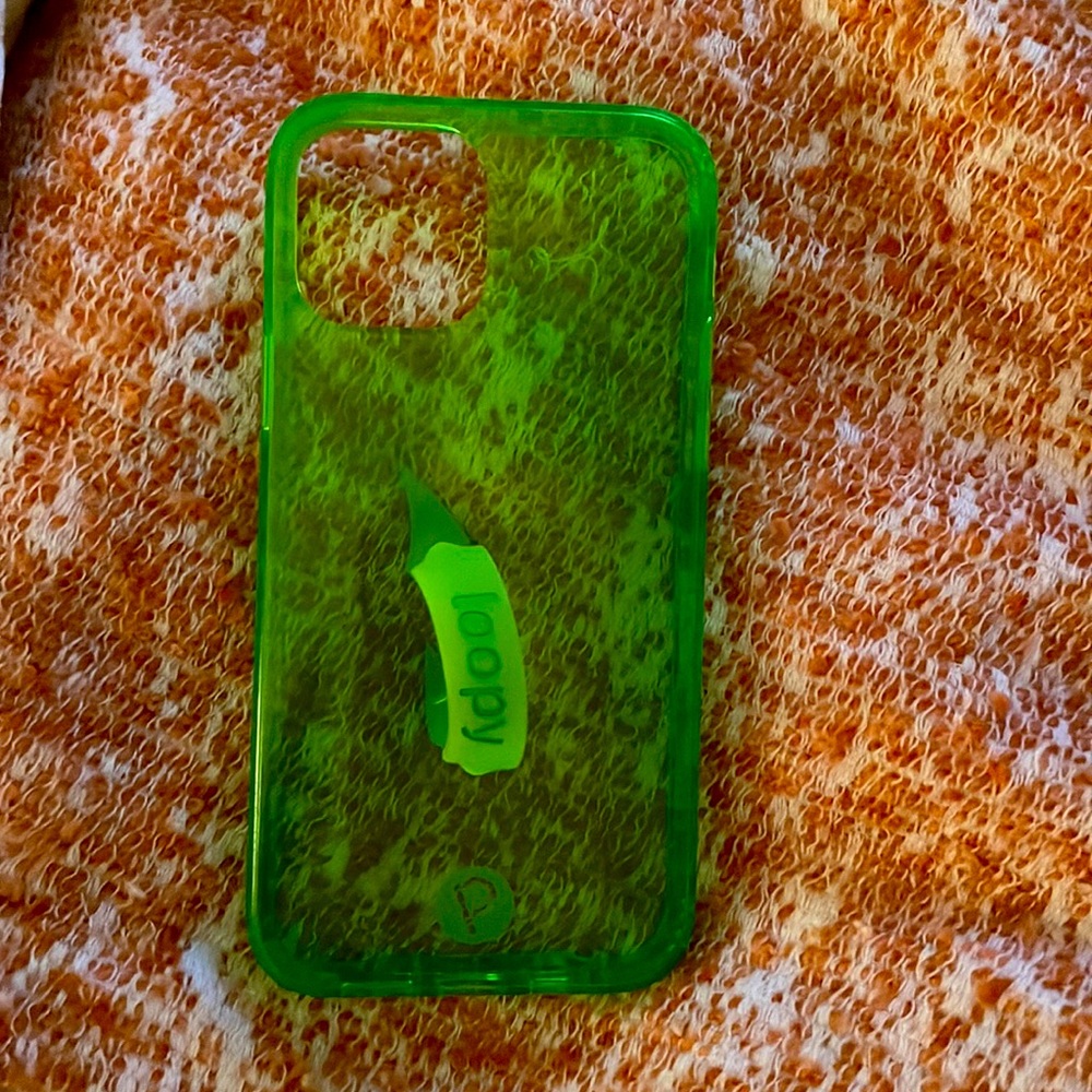 loopy iPhone 12 Pro case